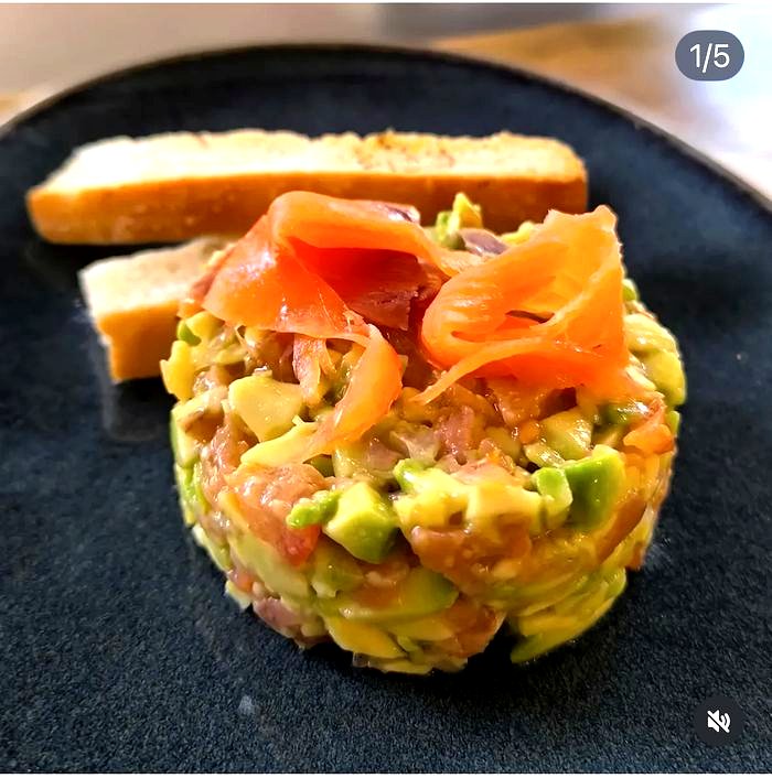 Tartar de salmón y aguacate